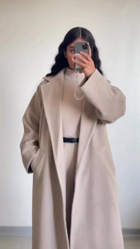 پالتو زنانه مزونی در جنس فوتر کش ترک🇹🇷 برای دین فیلم کامل این مدل لطفا به پیجمون در اینستاگرام مراجعه نمایید