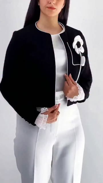 برای دیدن فیلم کامل محصول لطفا به پبجمون در اینستاگرام مراجعه نمایید